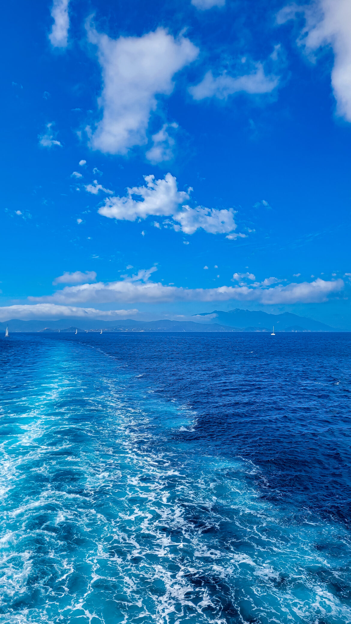 Kaip išsirinkti kruizą: maršruto, laivo, kajutės ir biudžeto gidas patogiam poilsiui