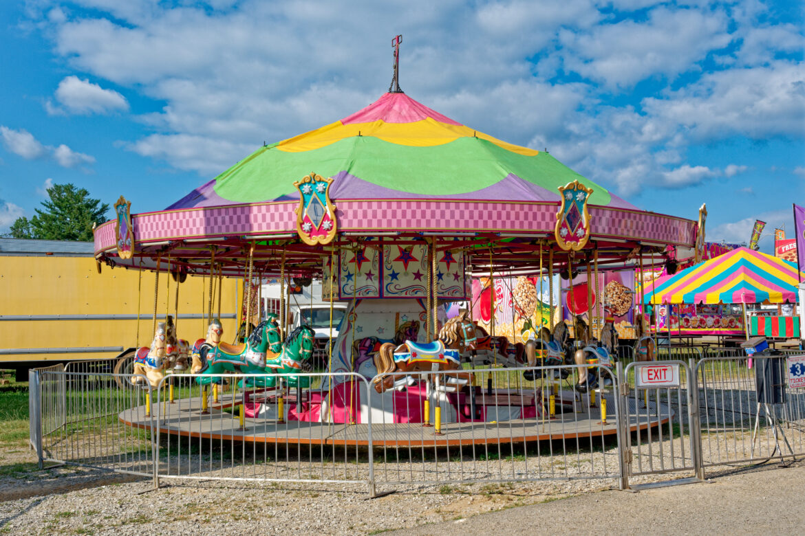 Pramogų parkai Lietuvoje: kokį pasirinkti šeimos poilsiui, nuotykiams ir pažinimui