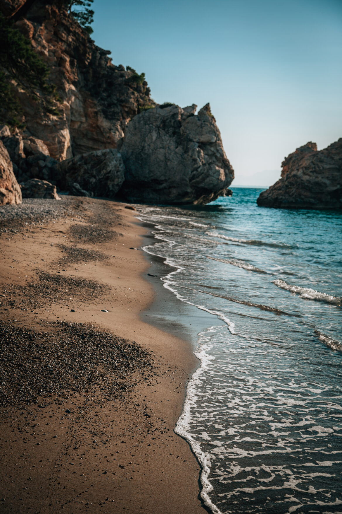 Rodo sala: kelionių gidas po paplūdimius, Senamiestį ir įdomiausias salos vietas